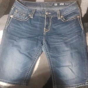 Miss Me bermuda shorts size 30